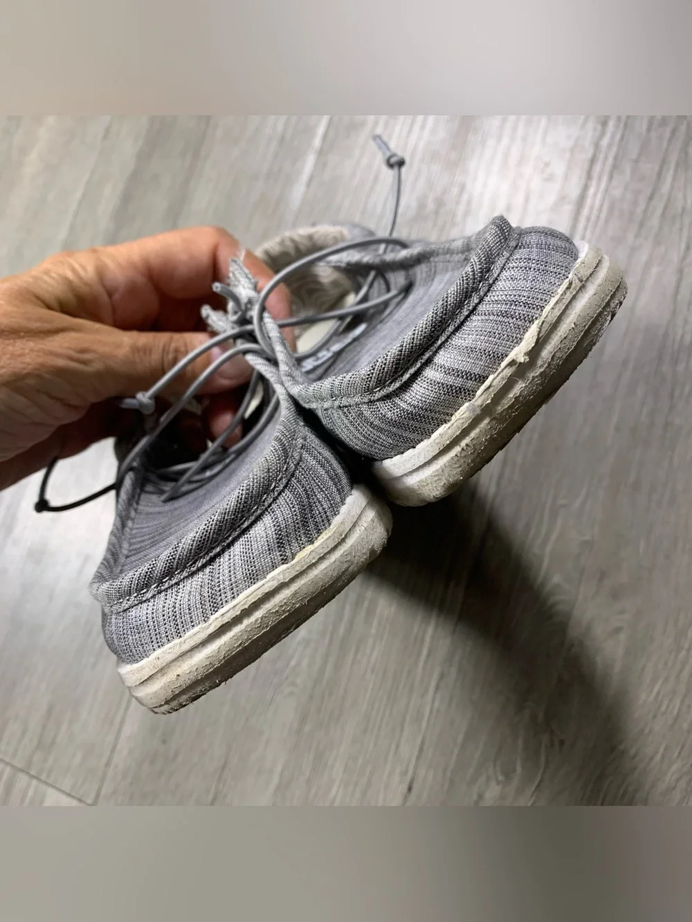 Hey Dude Wally Youth Linen Stone Gray Slip-On Loafers size 2
